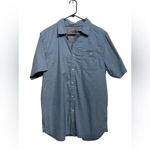 North Face men's short sleeved button down shirt, Color-Blue Size-Large EUC
